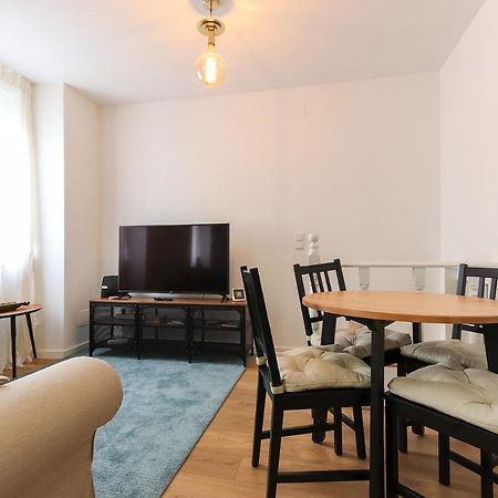 Wal Apartments- 3 Bedrooms With Parking Space Lisbona Esterno foto
